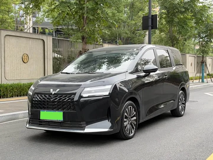 Wuling Starlight 730 2025 из Китая — купить под ключ