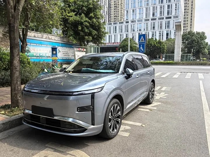 Wuling Starlight L 2026 из Китая — купить под ключ