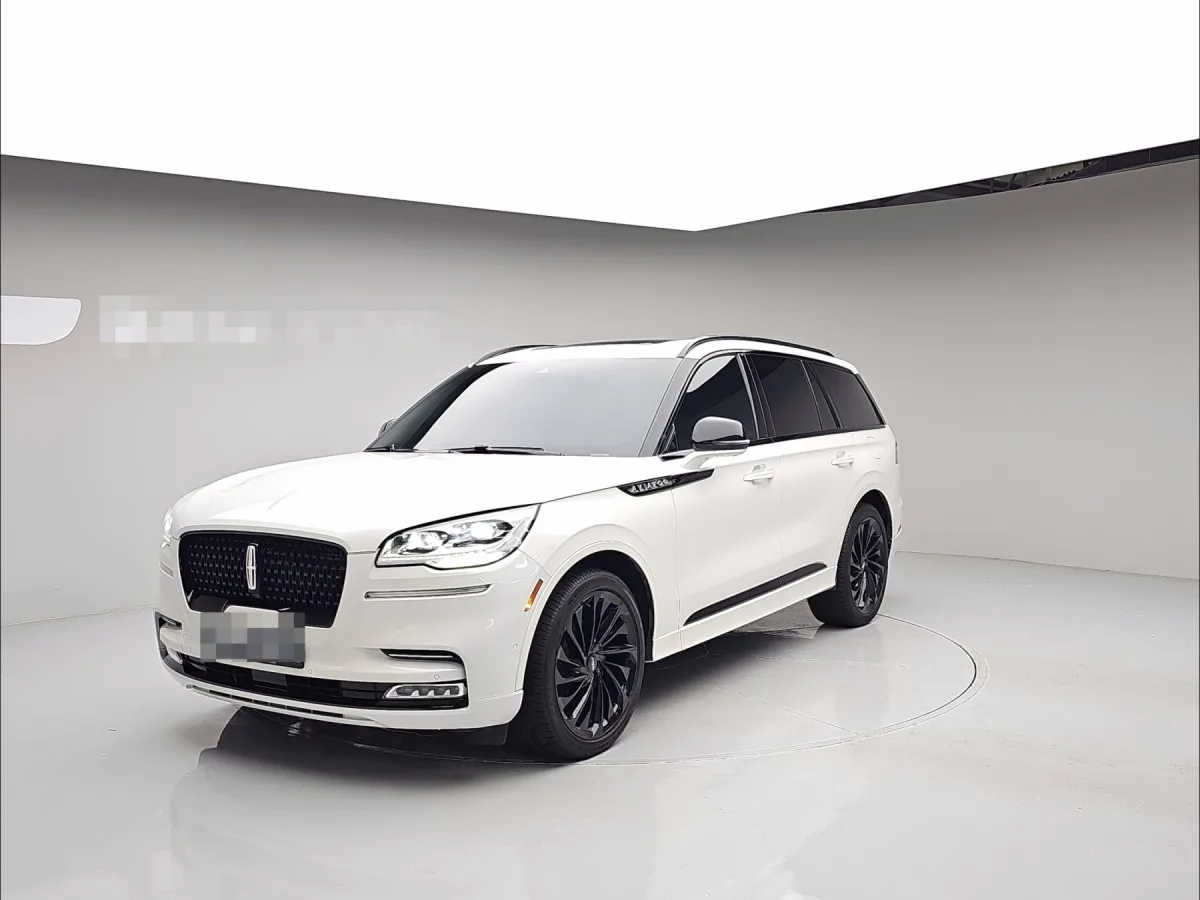 Lincoln Aviator 2023 из Кореи — купить под ключ