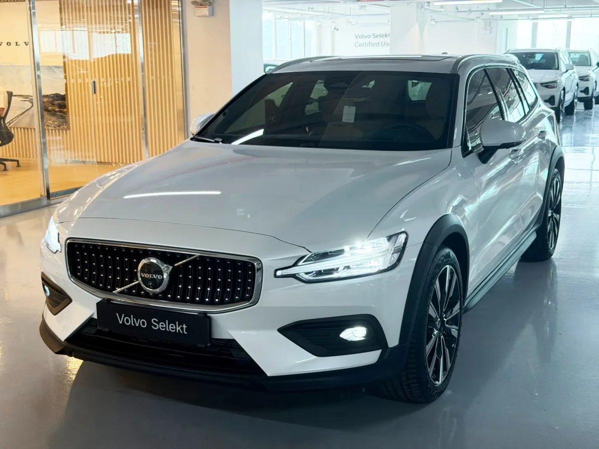Volvo V60 2025 из Кореи — купить под ключ