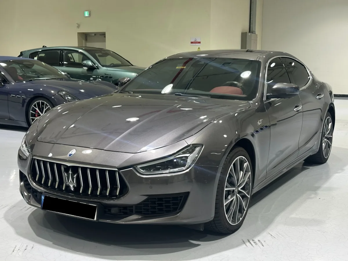Maserati Ghibli 2013 из Кореи — купить под ключ