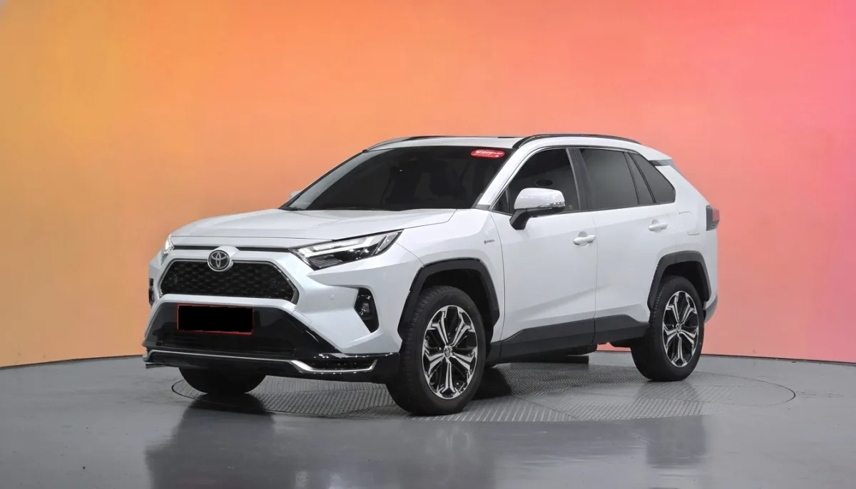 Toyota RAV4 2025 из Кореи — купить под ключ