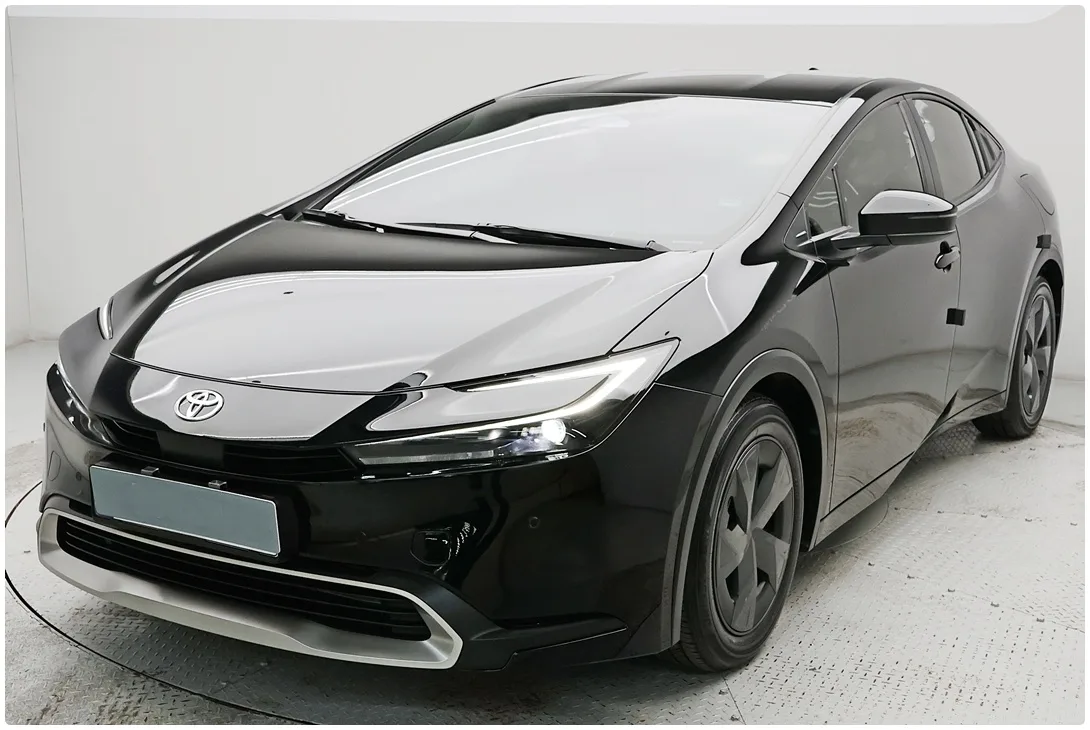 Toyota Prius 2024 из Кореи — купить под ключ