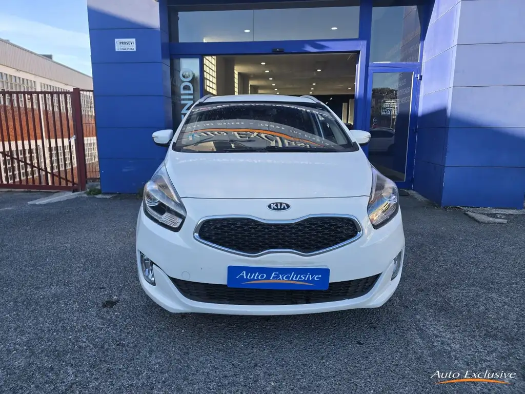 KIA Carens 2015 из Европы — купить под ключ