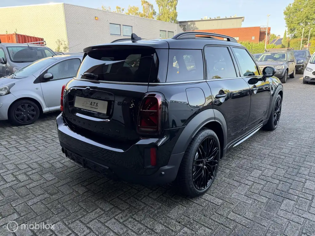 Mini Cooper SE Countryman 2023 из Европы — купить под ключ