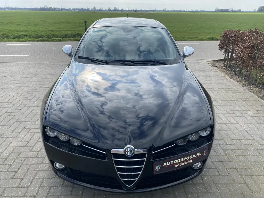 Alfa Romeo 159 2012 из Европы — купить под ключ