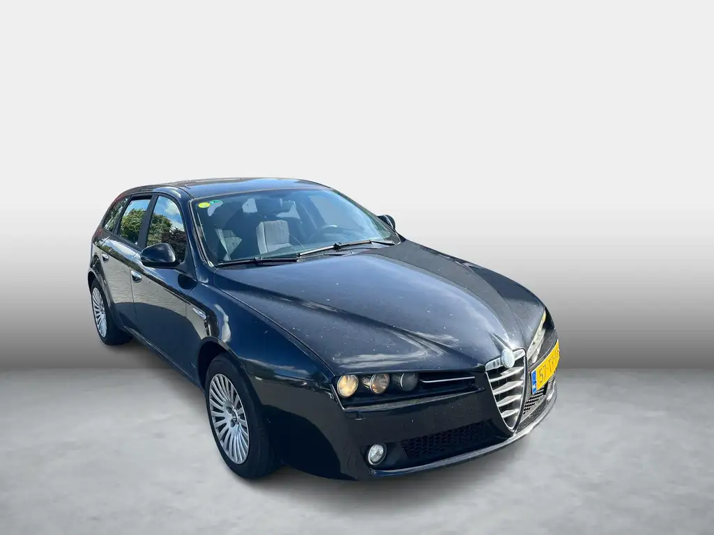 Alfa Romeo 159 2007 из Европы — купить под ключ