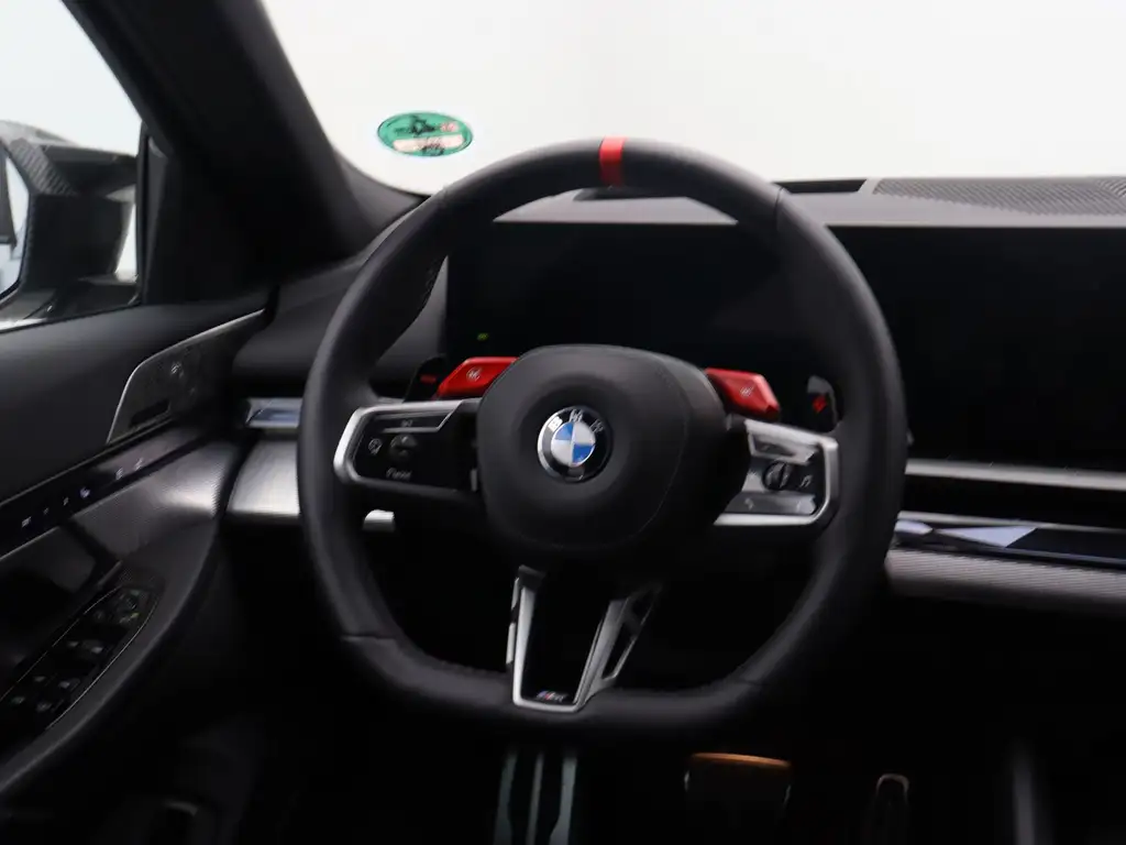 BMW M5 2026 из Европы — купить под ключ