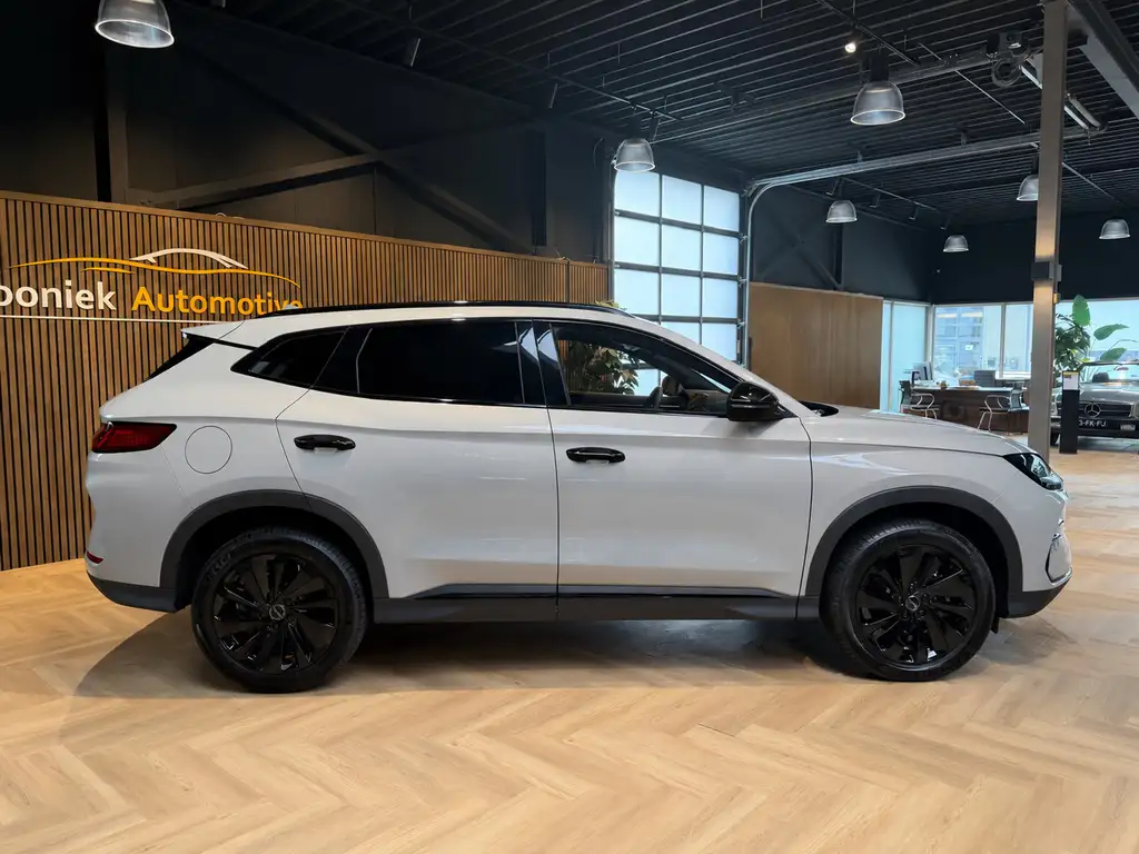 BYD Seal U 2026 из Европы — купить под ключ
