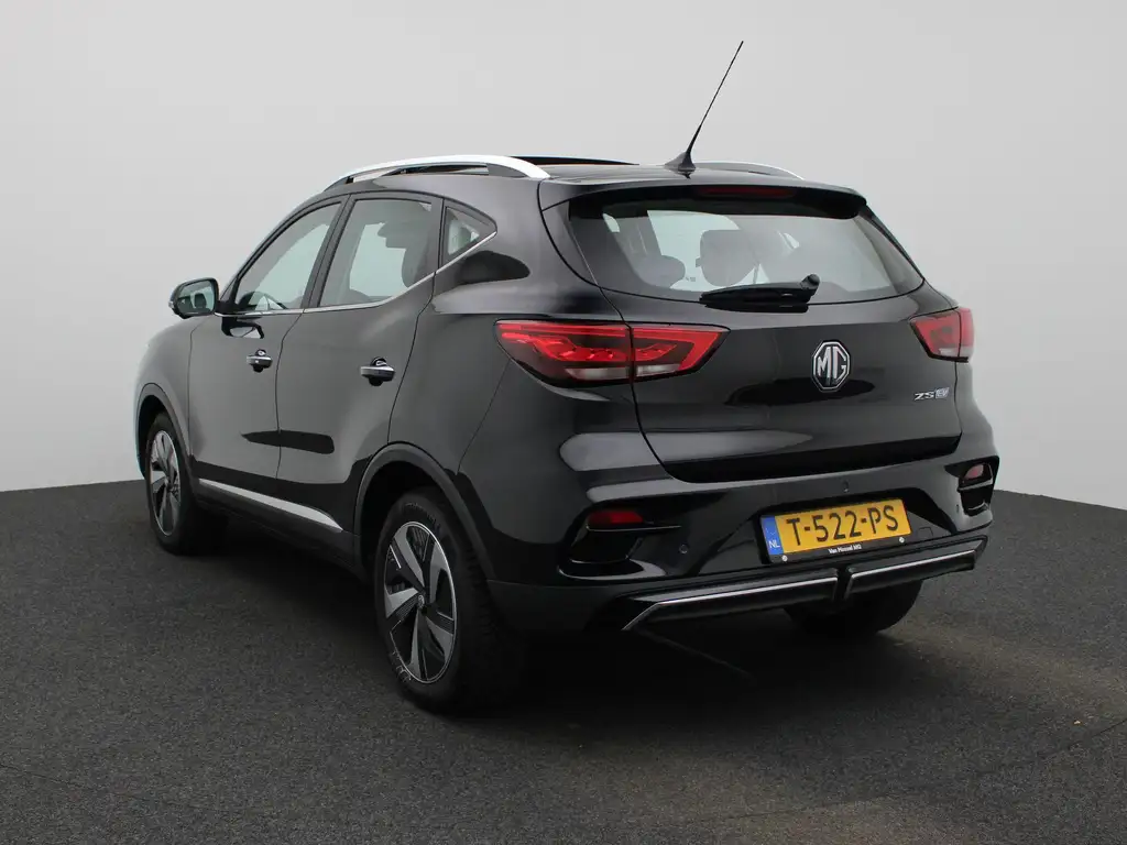 MG ZS 2023 из Европы — купить под ключ
