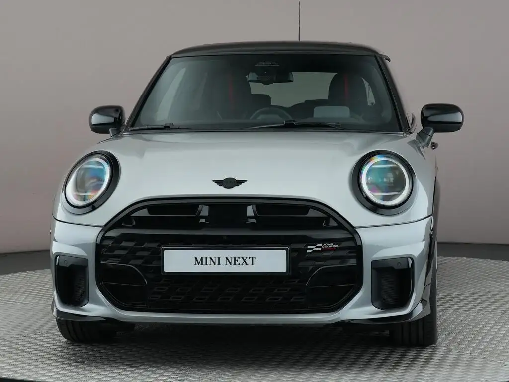 Mini John Cooper Works 2025 из Европы — купить под ключ