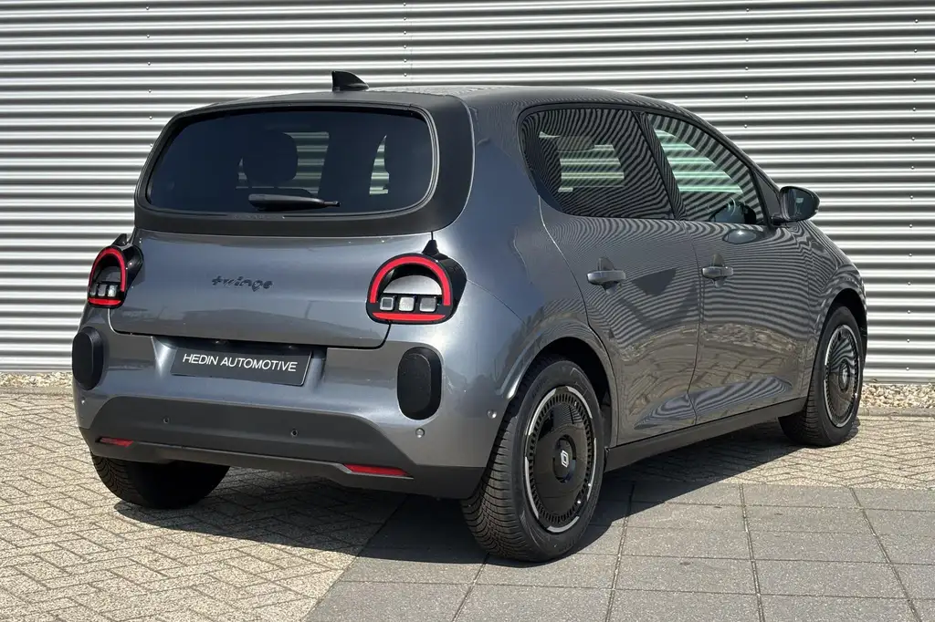 Renault Twingo 2026 из Европы — купить под ключ