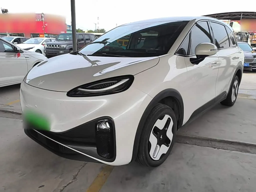 BAIC Arcfox Kaola S 2025 из Китая — купить под ключ