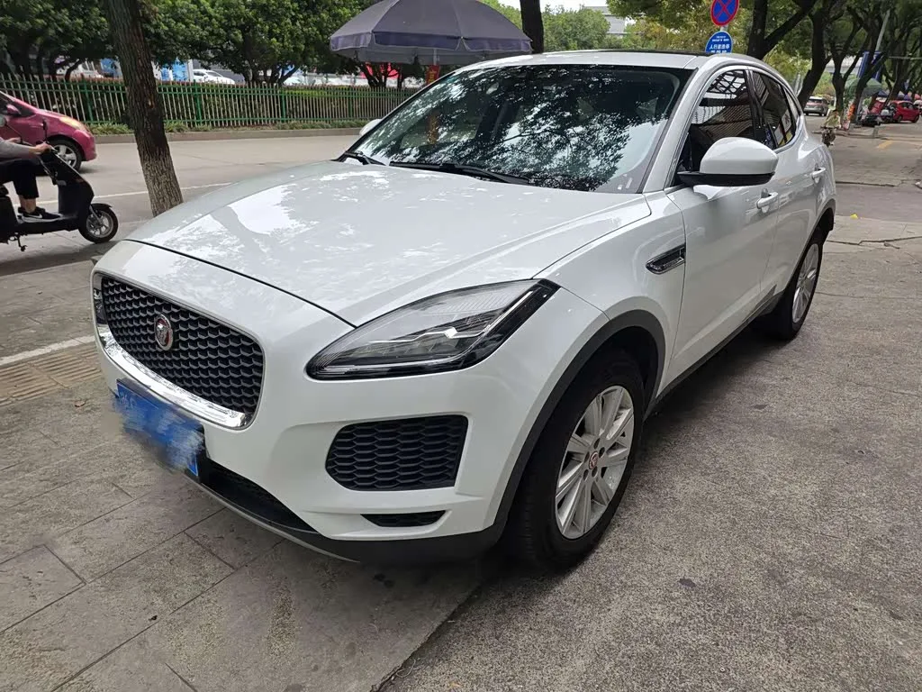 Jaguar E-Pace 2019 из Китая — купить под ключ
