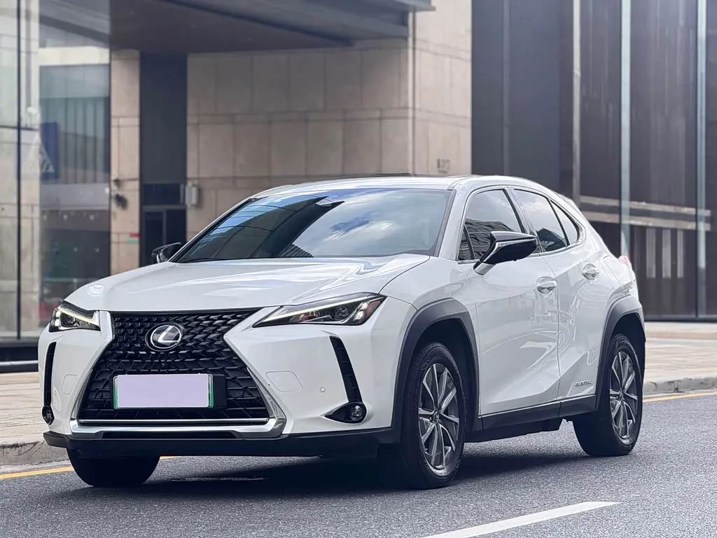Lexus UX Hybrid 2022 из Китая — купить под ключ