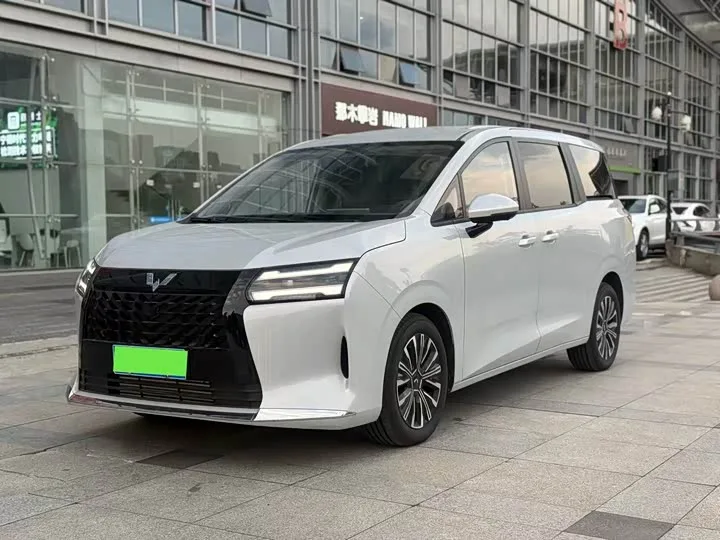 Wuling Starlight 730 2025 из Китая — купить под ключ