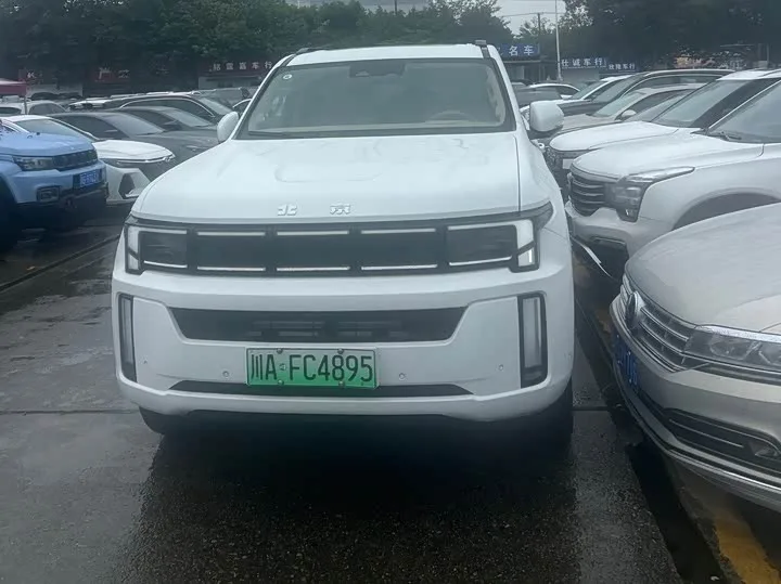 BAIC Beijing BJ60 Hybrid 2024 из Китая — купить под ключ