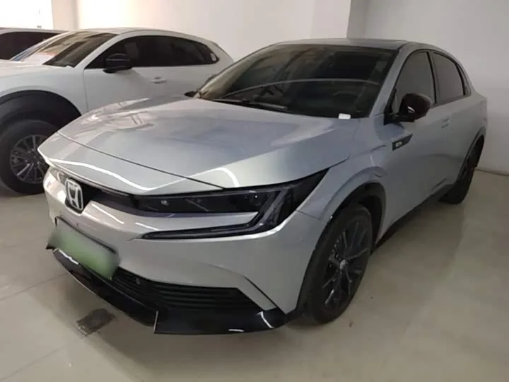 Honda e:NP2 2025 из Китая — купить под ключ