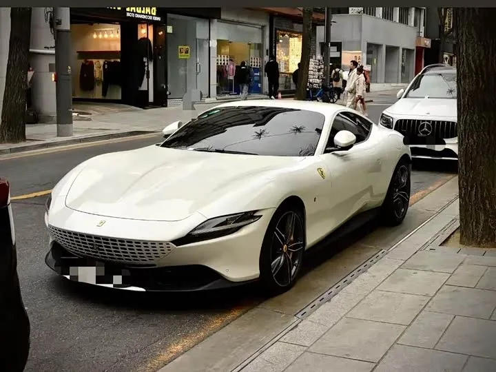 Ferrari Roma 2023 из Китая — купить под ключ