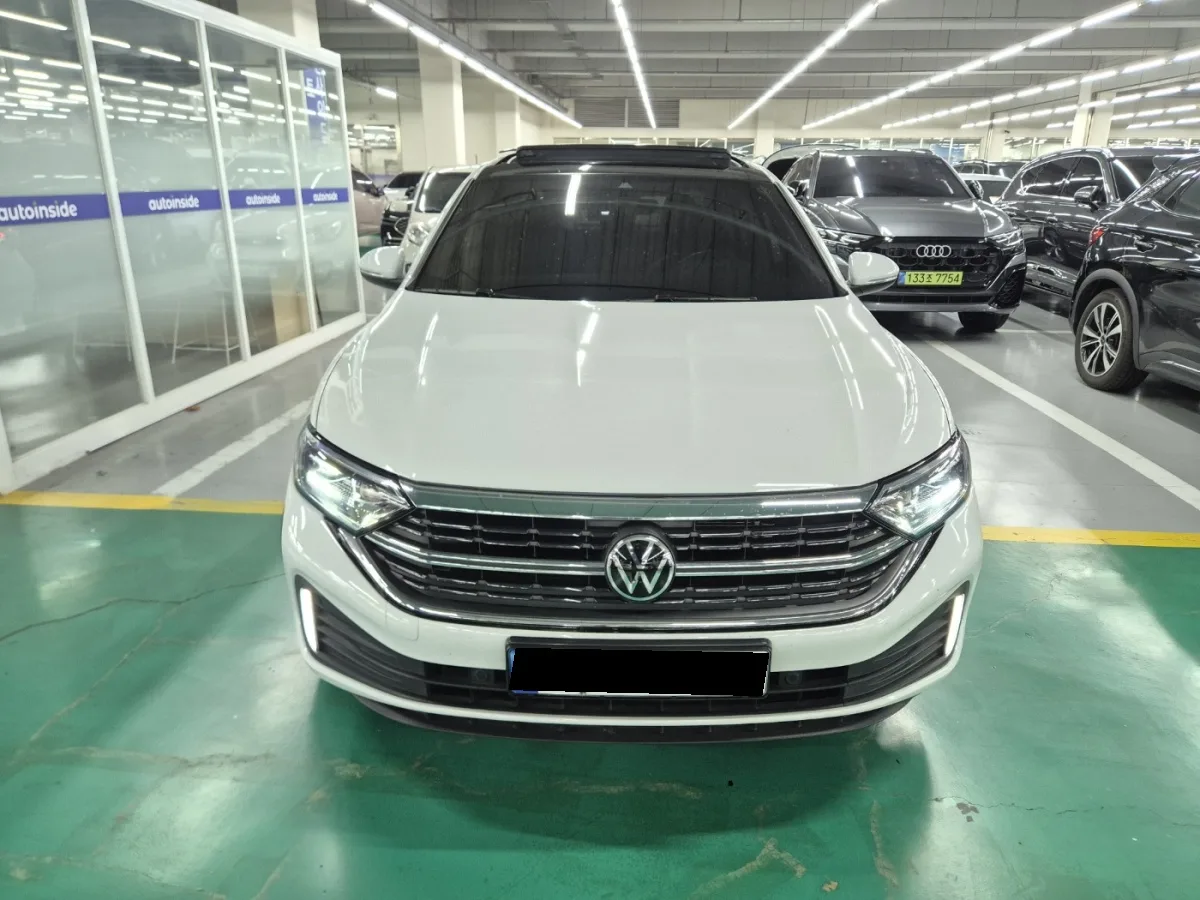 Volkswagen Jetta 2023 из Кореи — купить под ключ