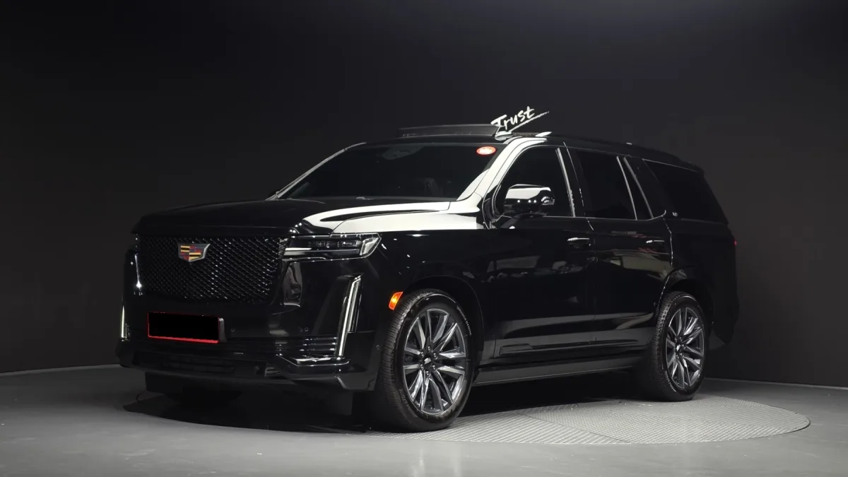 Cadillac Escalade 2023 из Кореи — купить под ключ