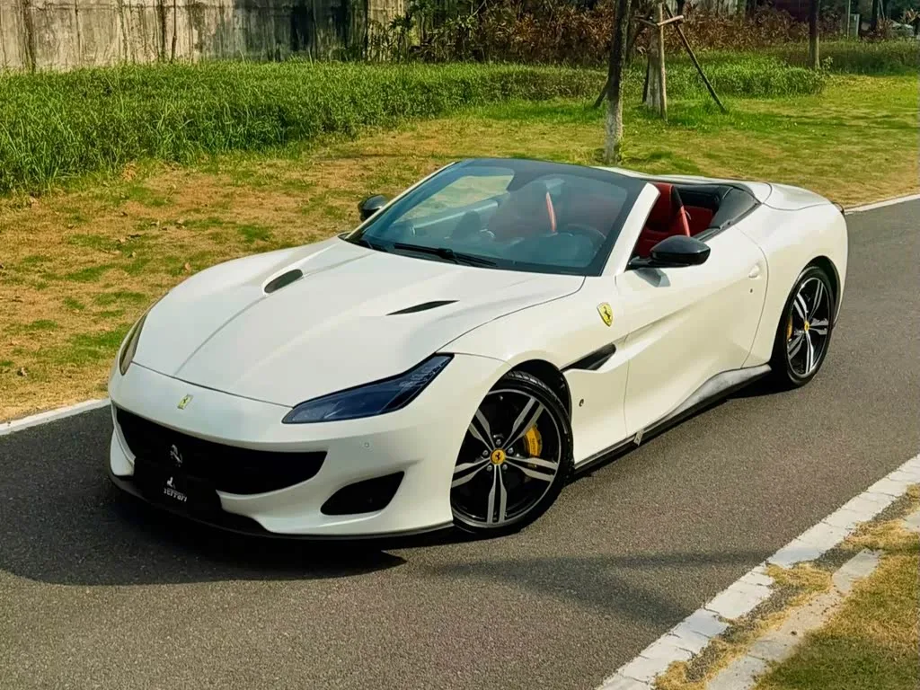 Ferrari Portofino 2019 из Китая — купить под ключ