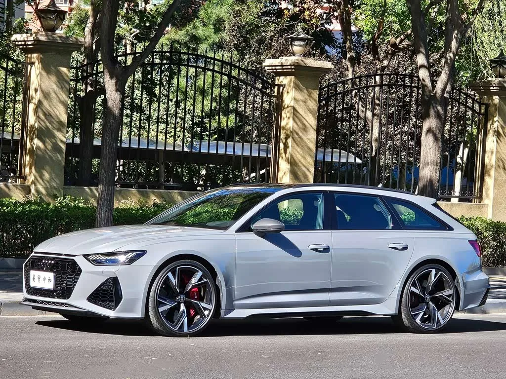 Audi RS 6 2024 из Китая — купить под ключ