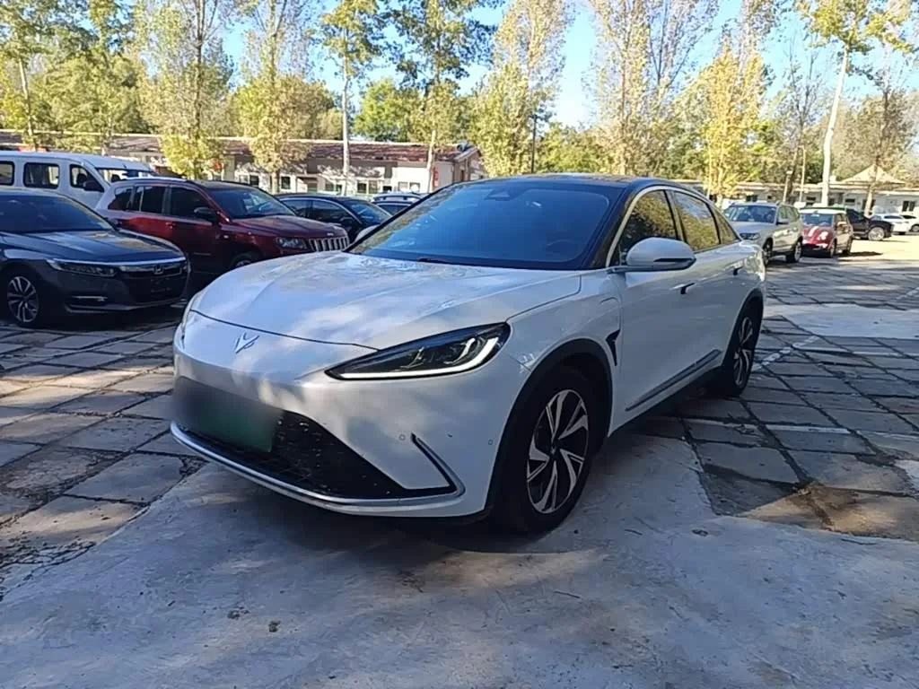 BAIC Arcfox Alpha S 2022 из Китая — купить под ключ