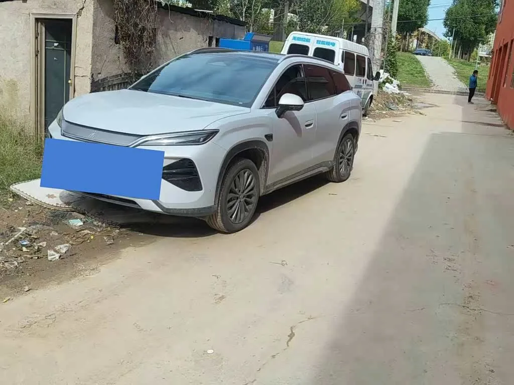 BYD Song Ultra EV 2026 из Китая — купить под ключ