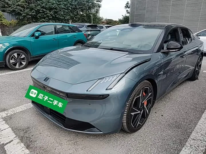 Lynk & Co Z10 2025 из Китая — купить под ключ