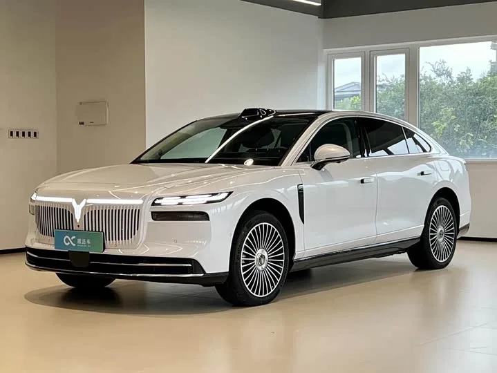 Voyah Passion L 2026 из Китая — купить под ключ