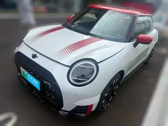 Mini Cooper JCW 2025 из Китая — купить под ключ