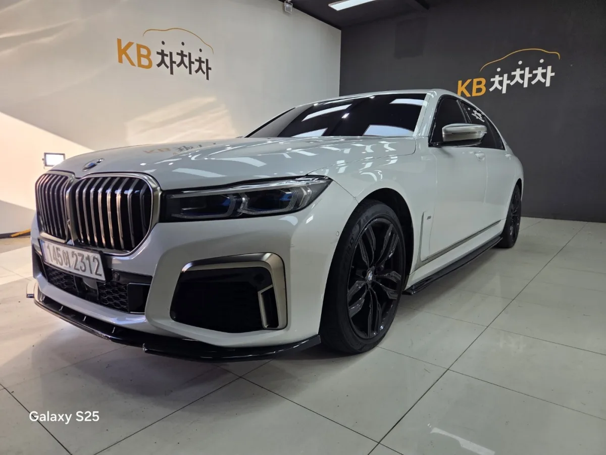 BMW 7 Series 2015 из Кореи — купить под ключ