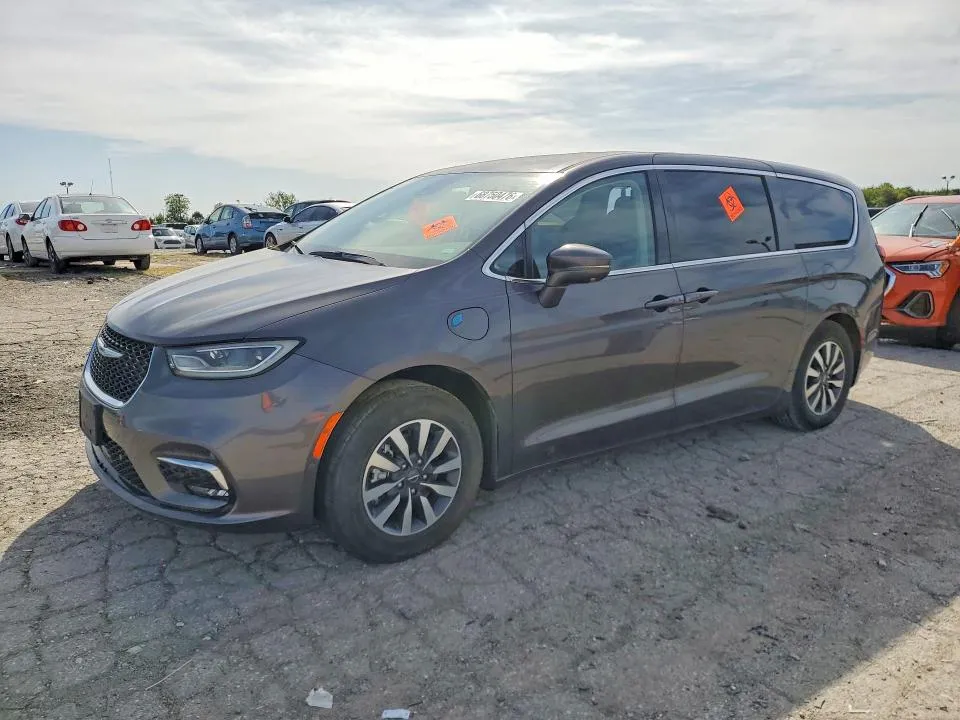 Chrysler Pacifica