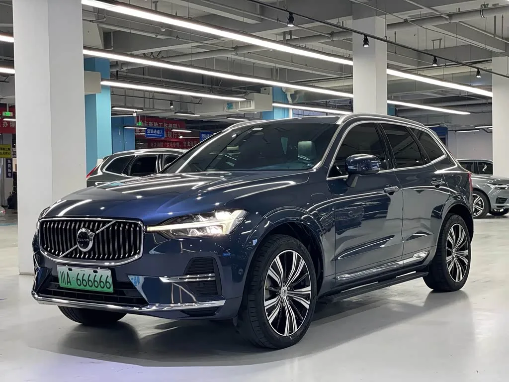 Volvo XC60 Hybrid 2021 из Китая — купить под ключ