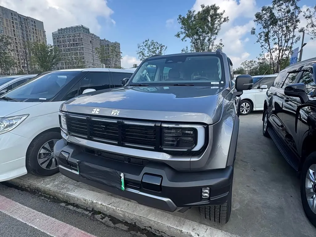 BAIC Beijing BJ40 Hybrid 2026 из Китая — купить под ключ
