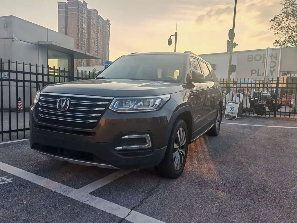 Changan CS95 2018 из Китая — купить под ключ