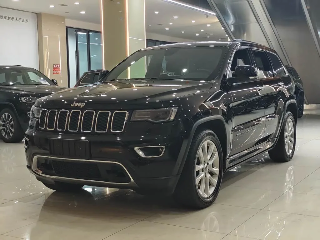 Jeep Grand Cherokee 2018 из Китая — купить под ключ