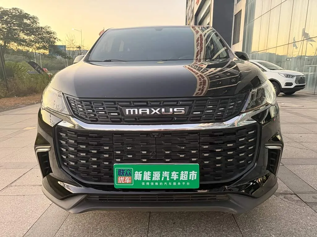 Maxus Mifa 5 2023 из Китая — купить под ключ