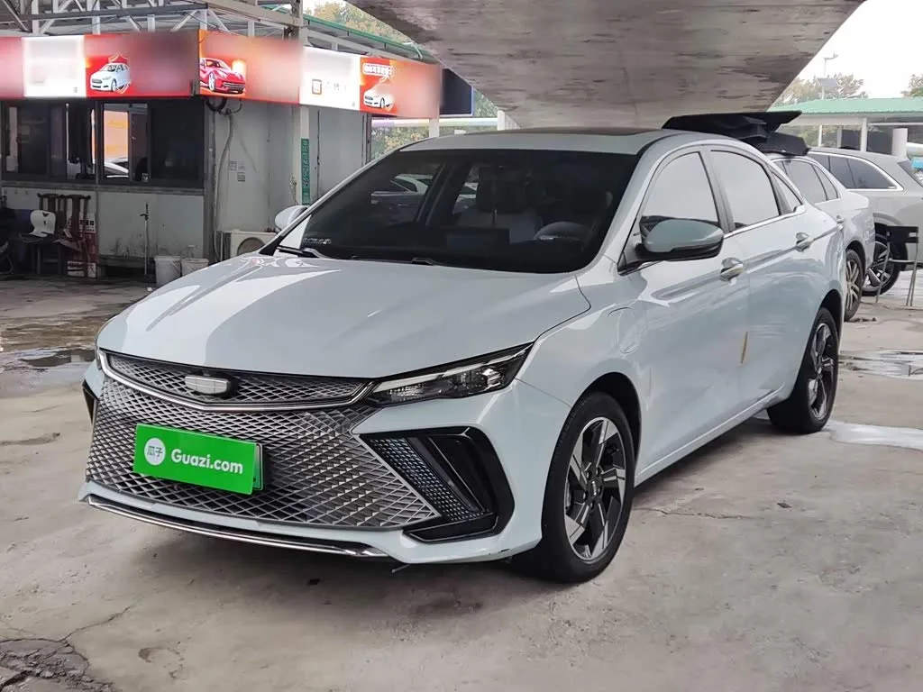 Geely Emgrand L Hi·P Hybrid 2023 из Китая — купить под ключ