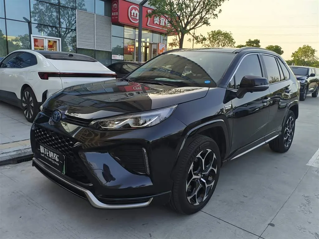 Toyota Wildlander Hybrid 2021 из Китая — купить под ключ