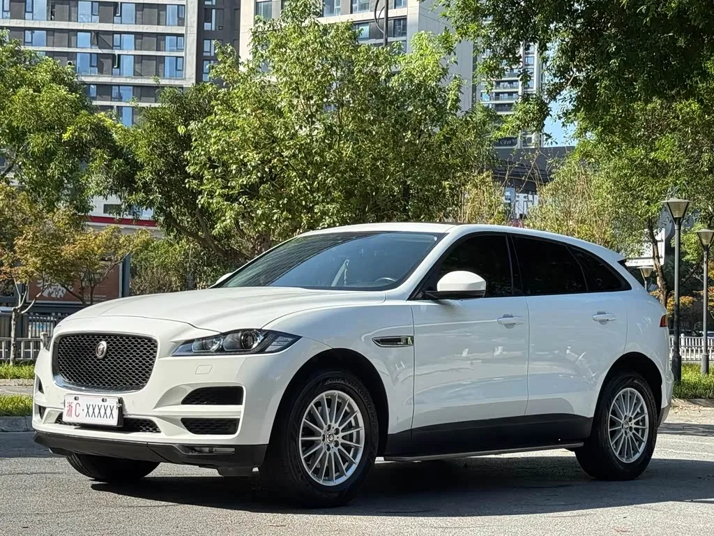 Jaguar F-Pace 2017 из Китая — купить под ключ