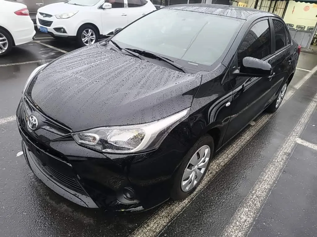 Toyota Yaris L 2018 из Китая — купить под ключ
