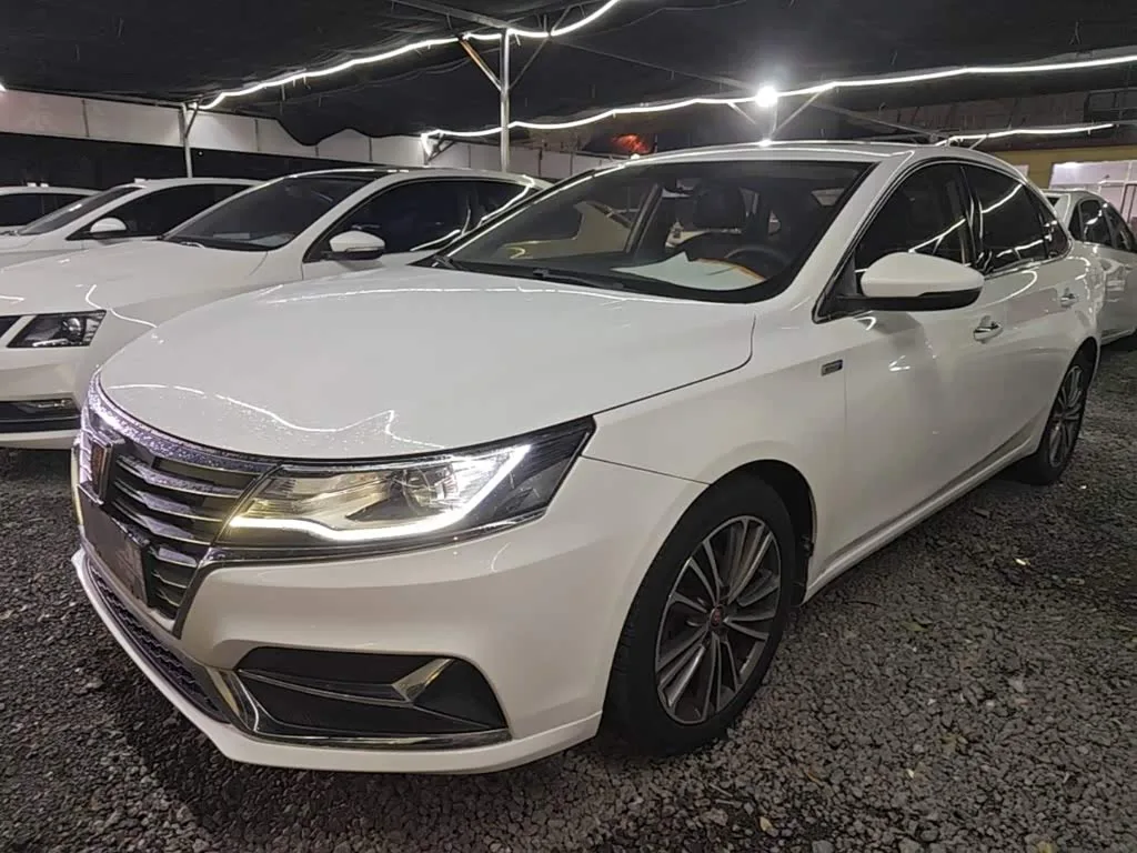 Roewe i6 2020 из Китая — купить под ключ