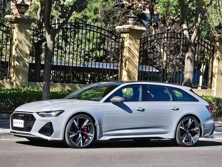 Audi RS 6 2024 из Китая — купить под ключ