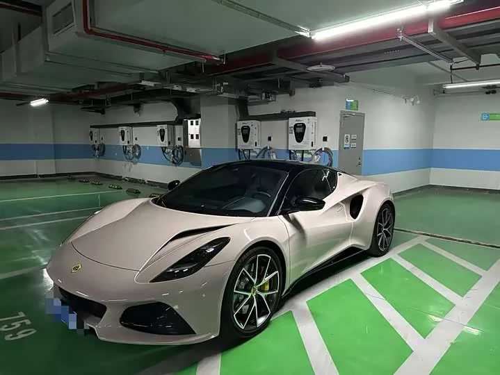 Lotus Emira 2025 из Китая — купить под ключ