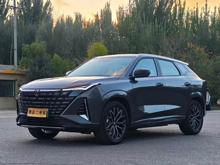 Changan UNI-Z Hybrid 2026 из Китая — купить под ключ