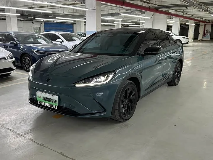BAIC Arcfox Alpha S 2023 из Китая — купить под ключ
