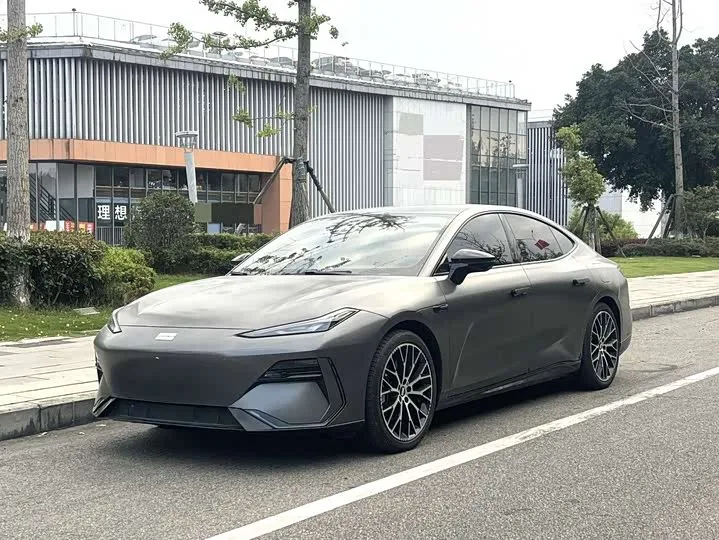 Geely Galaxy E8 2024 из Китая — купить под ключ