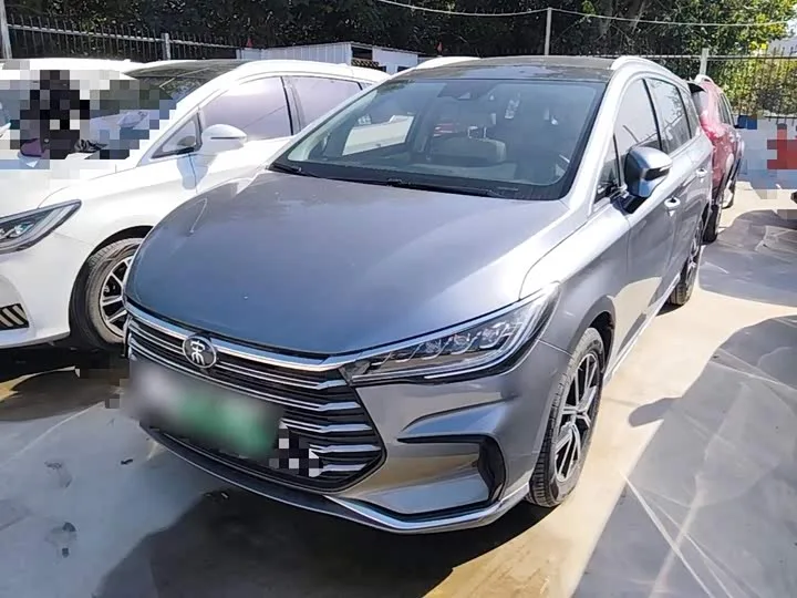 BYD Song Max Hybrid 2023 из Китая — купить под ключ